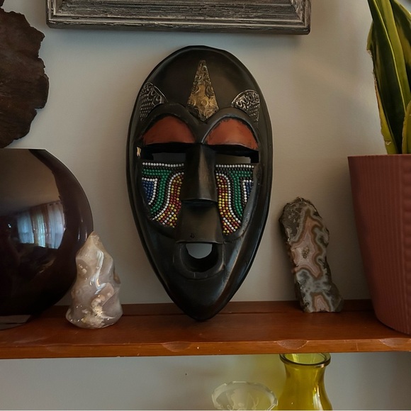 Vintage Handcrafted in Ghana Wood, bead and brass inlay - Picture 1 of 6